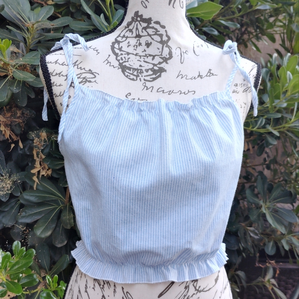 John Galt Nautical Sweet Summer Blue Striped Ruffle Crop Cami Top